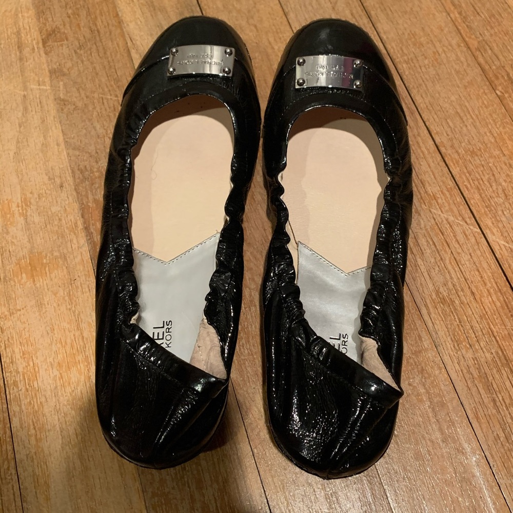 Michael Kors Black leather ballet flats